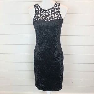 Vintage Crushed Velvet Fitted Minidress Black